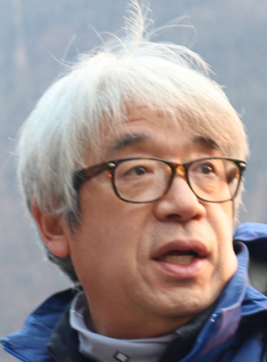 Picture of Kyung Sik WOO