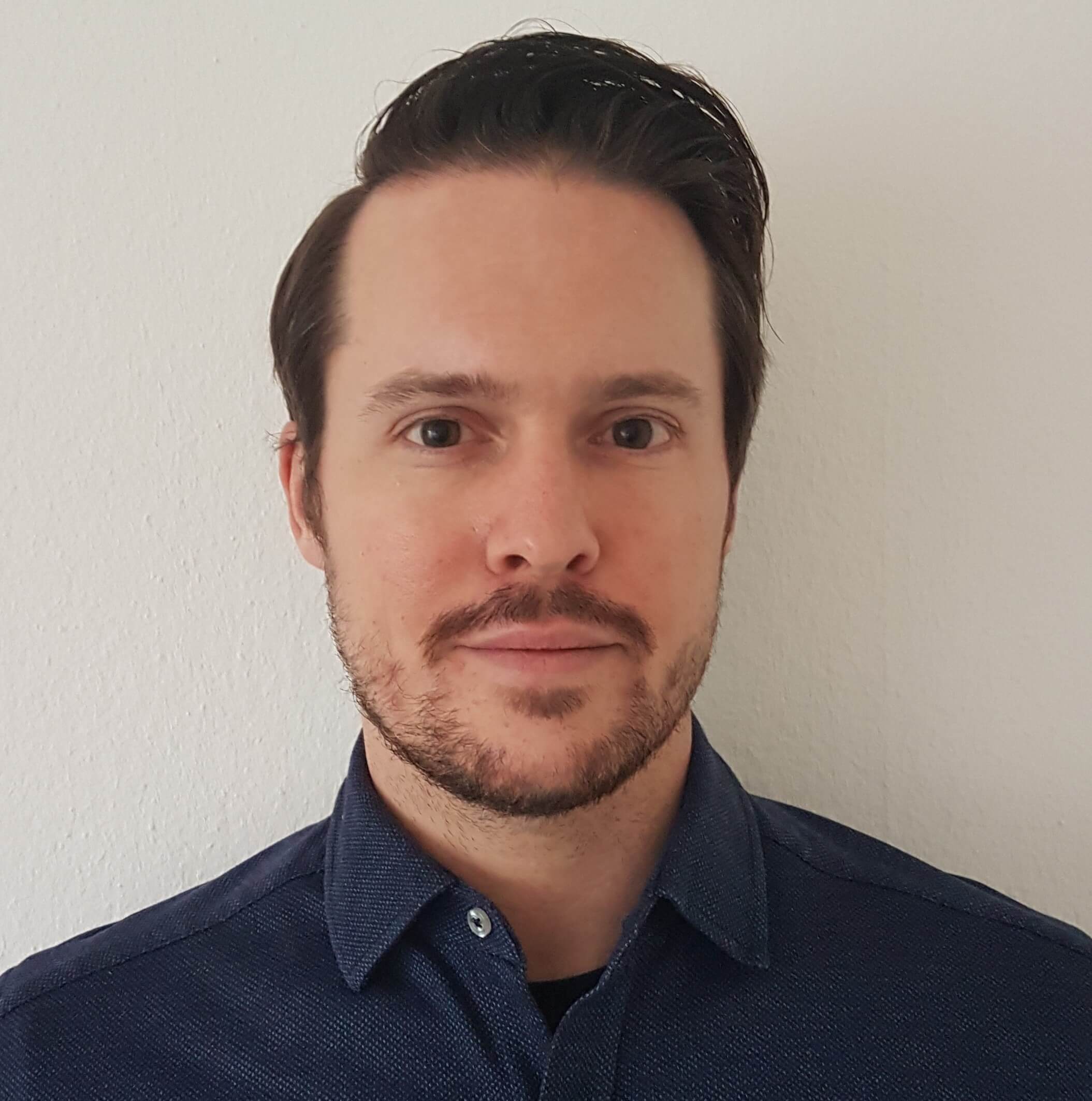 Speaker Ian GUNDERSON