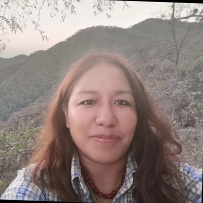 Speaker Lilian Marlene APAZA VARGAS