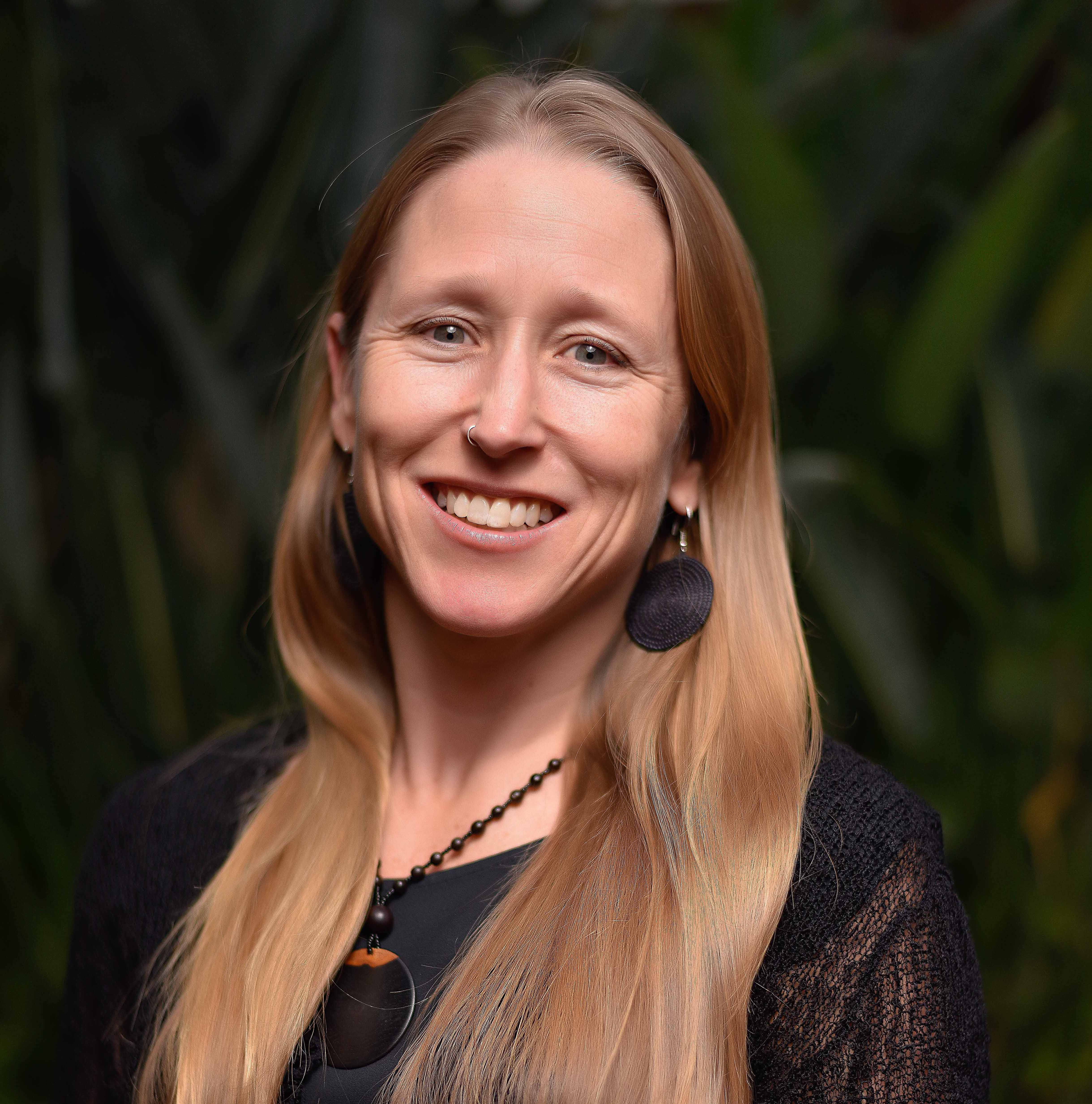 Speaker Leigh WINOWIECKI