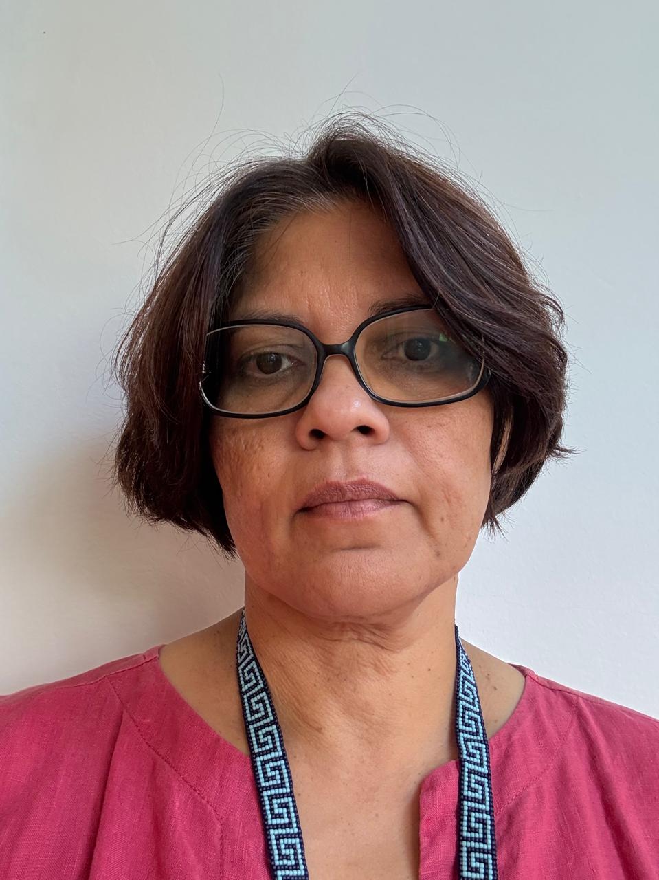 Speaker Minu PARAHOE