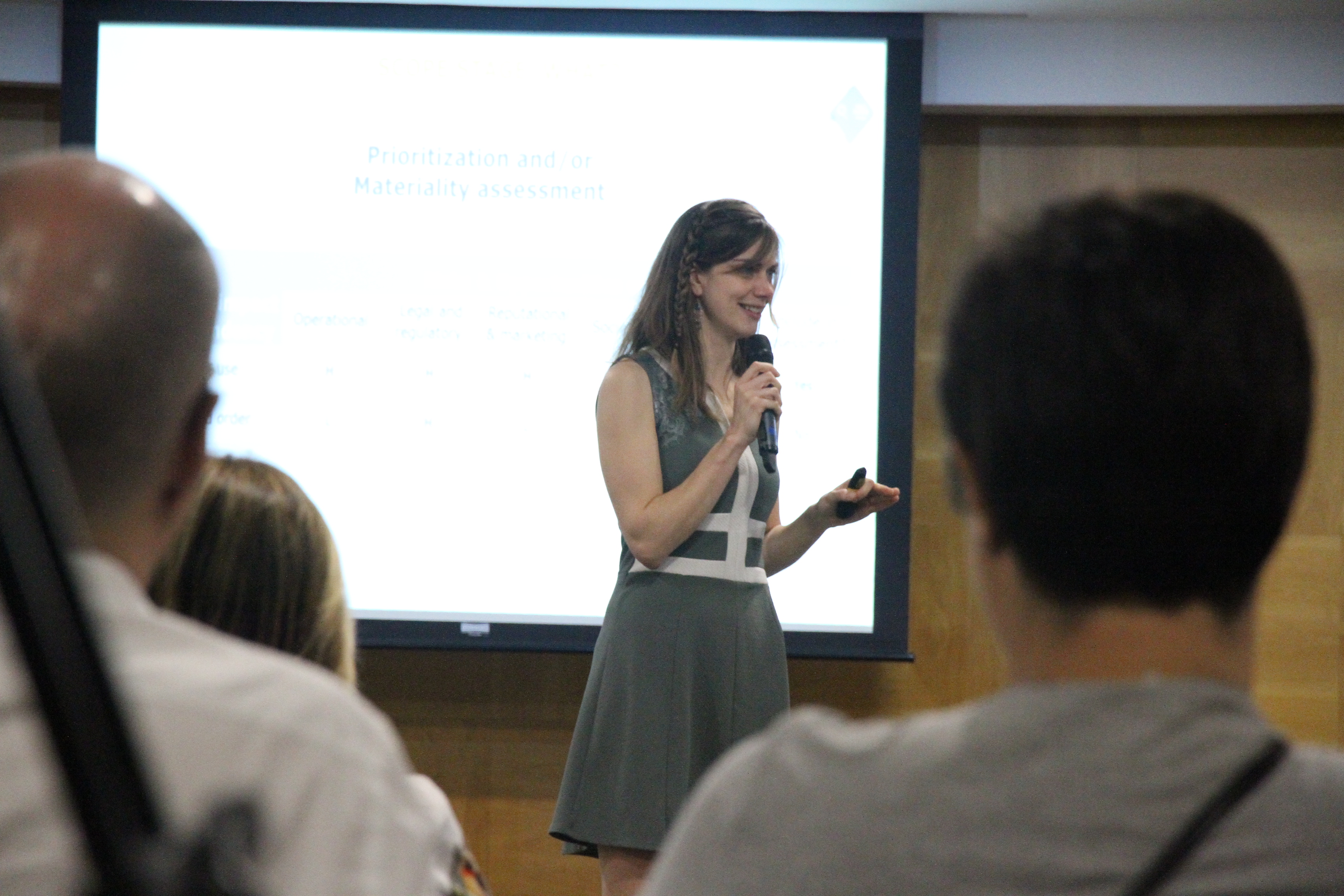Speaker LOUISE AMAND