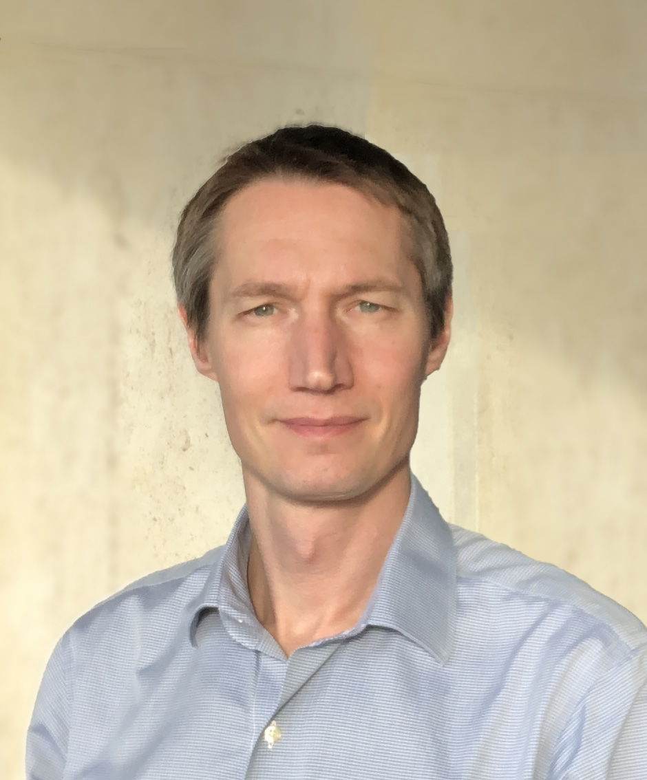 Speaker Mathieu Legrix