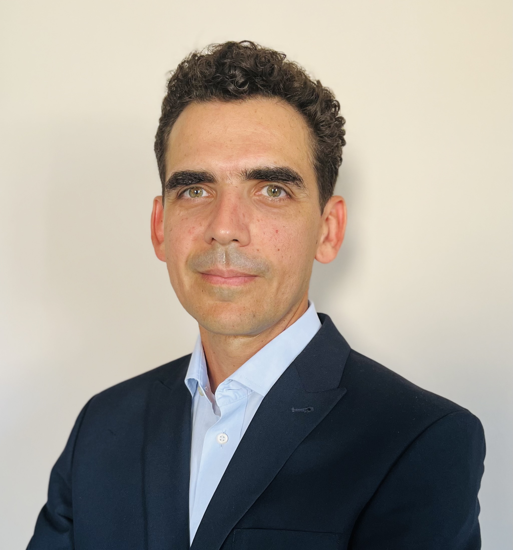 Picture of Gustavo CALDERUCIO DUQUE ESTRADA