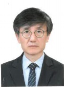 Speaker seokwoo LEE