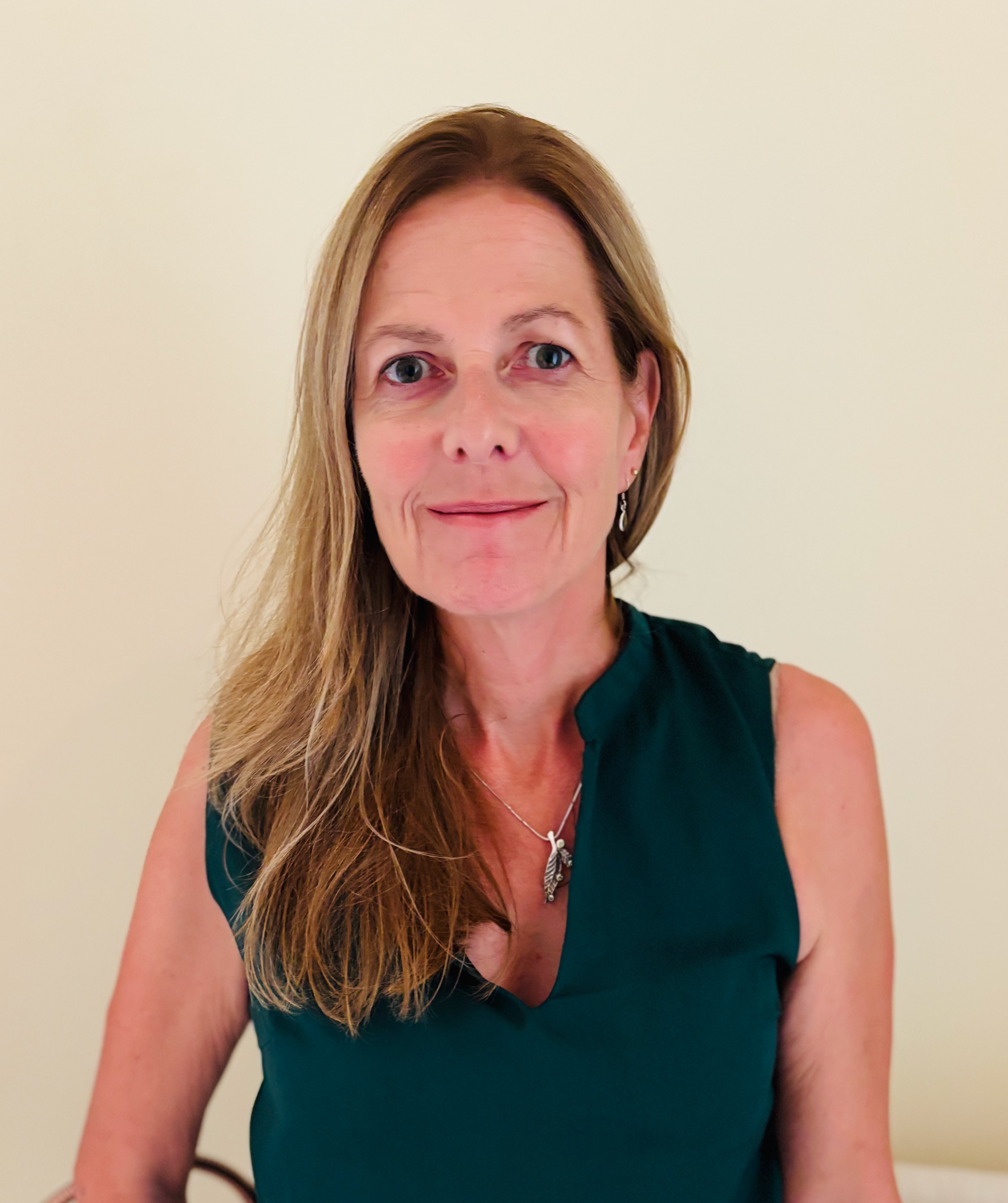 Speaker Lorien INNES