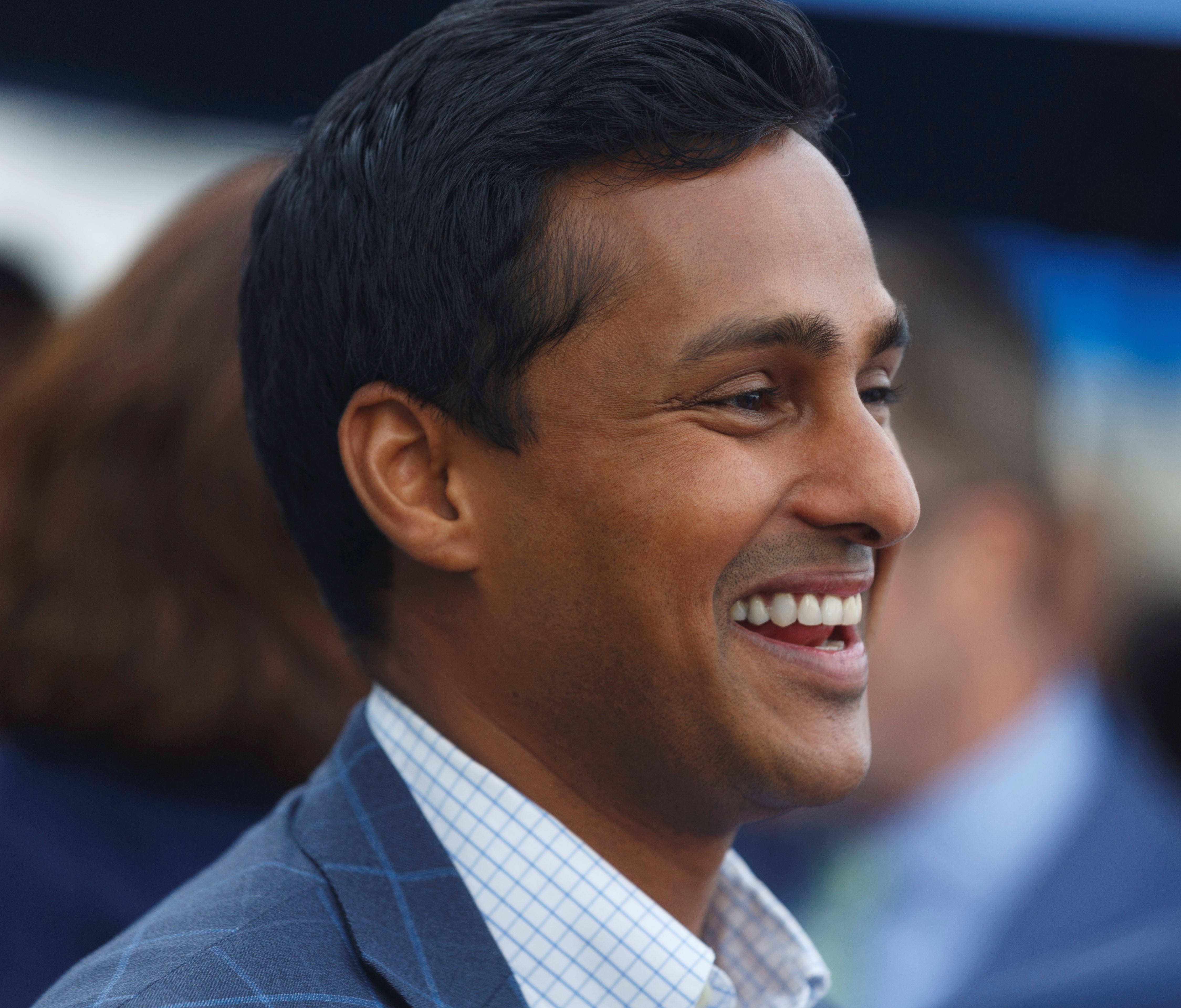 Speaker Vikram AGRAWAL