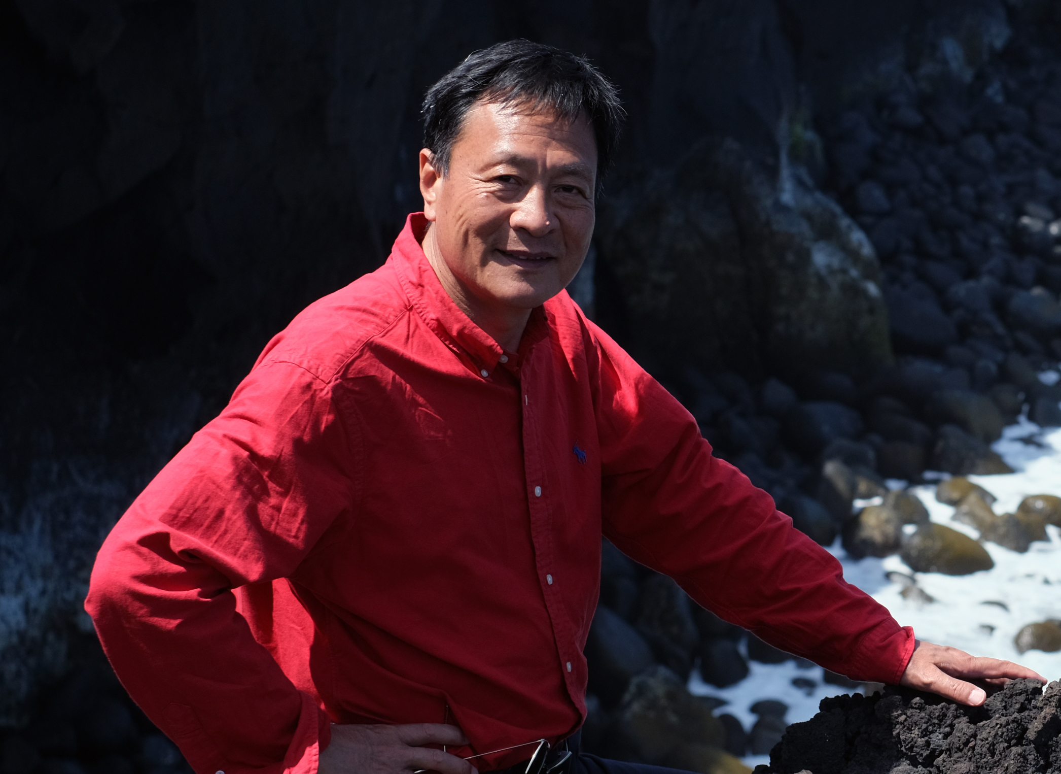 Speaker Kongjian YU
