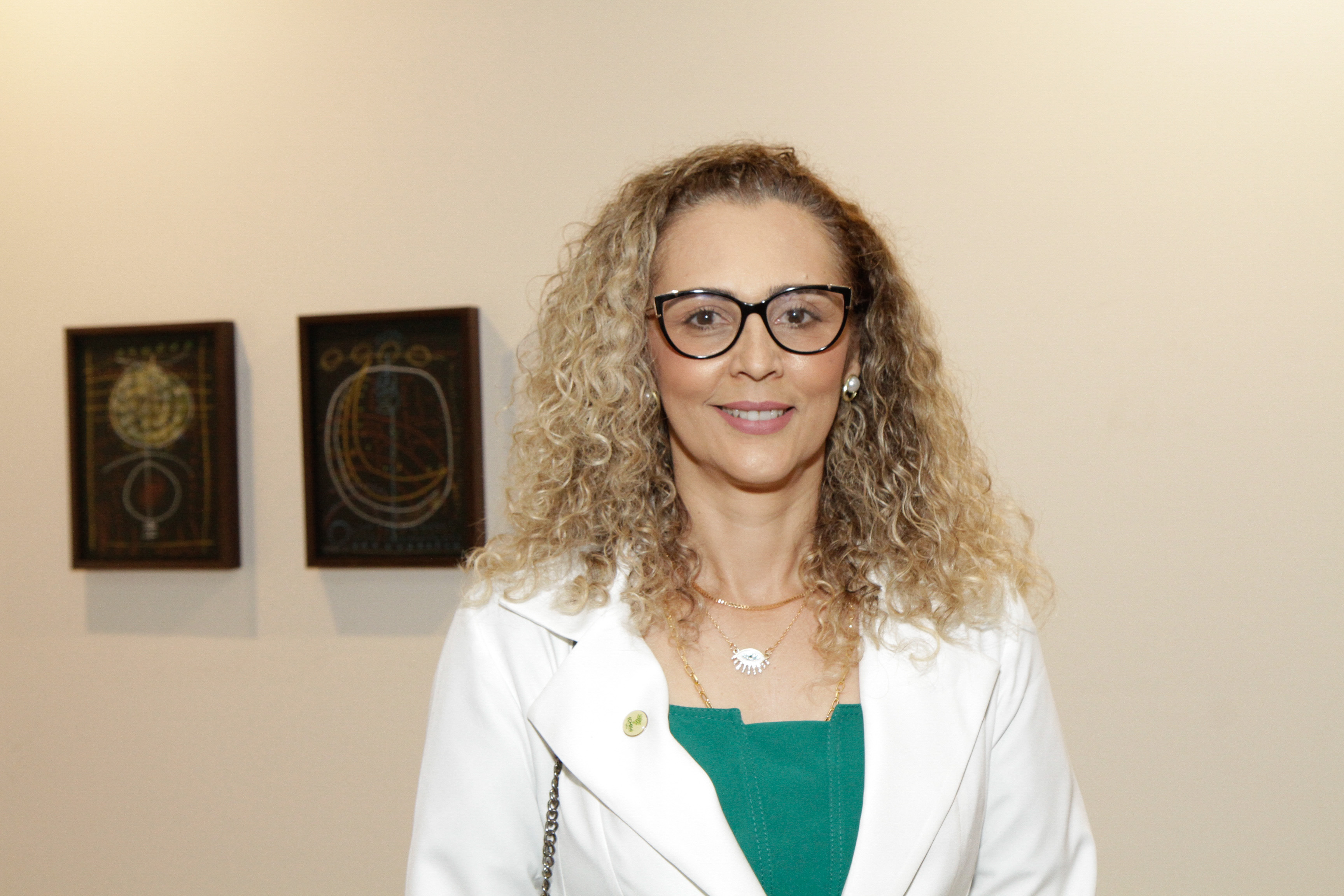 Speaker Marian Helen DA SILVA GOMES RODRIGUES