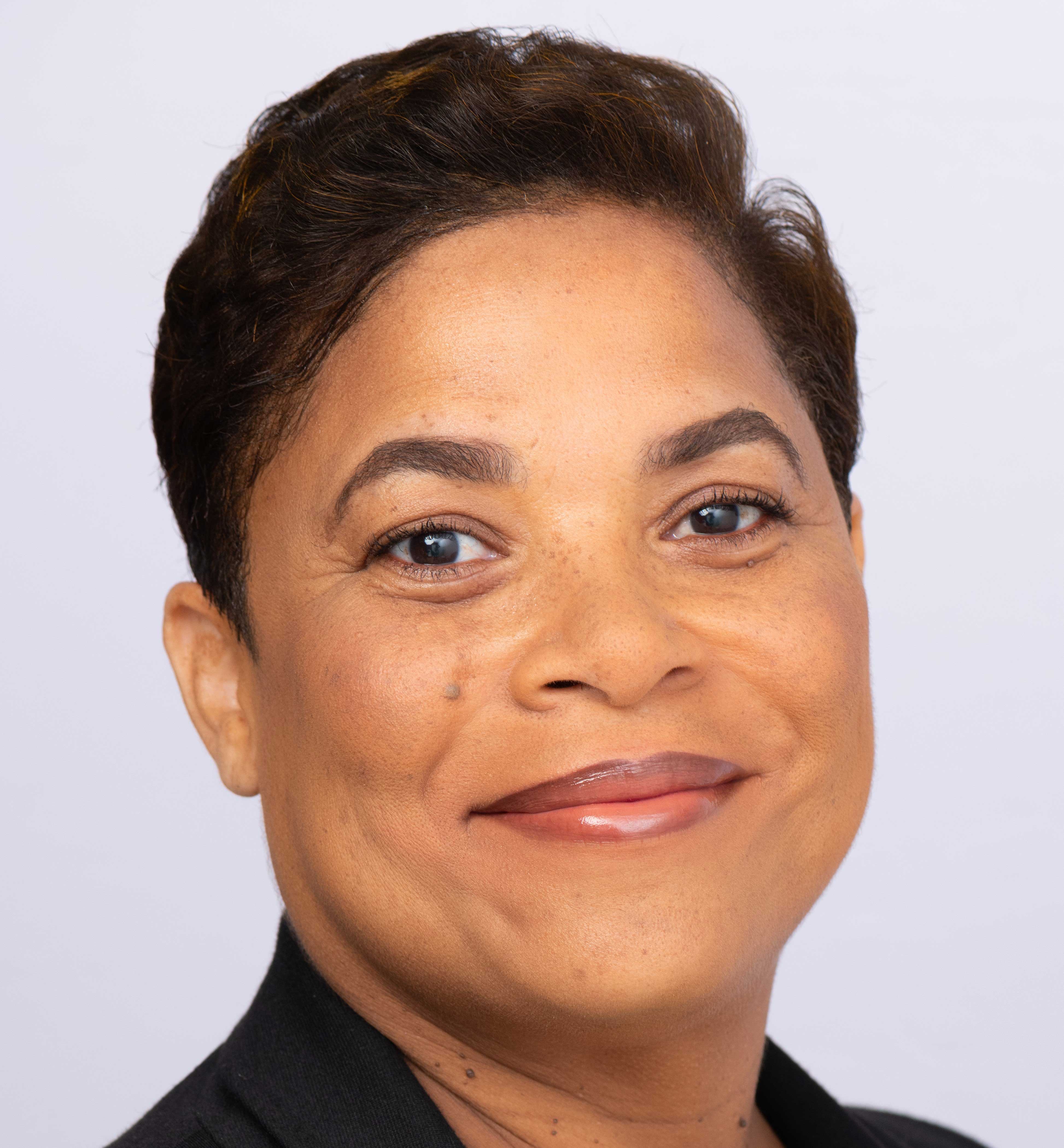 Speaker Sylvie GUSTAVE DIT DUFLO