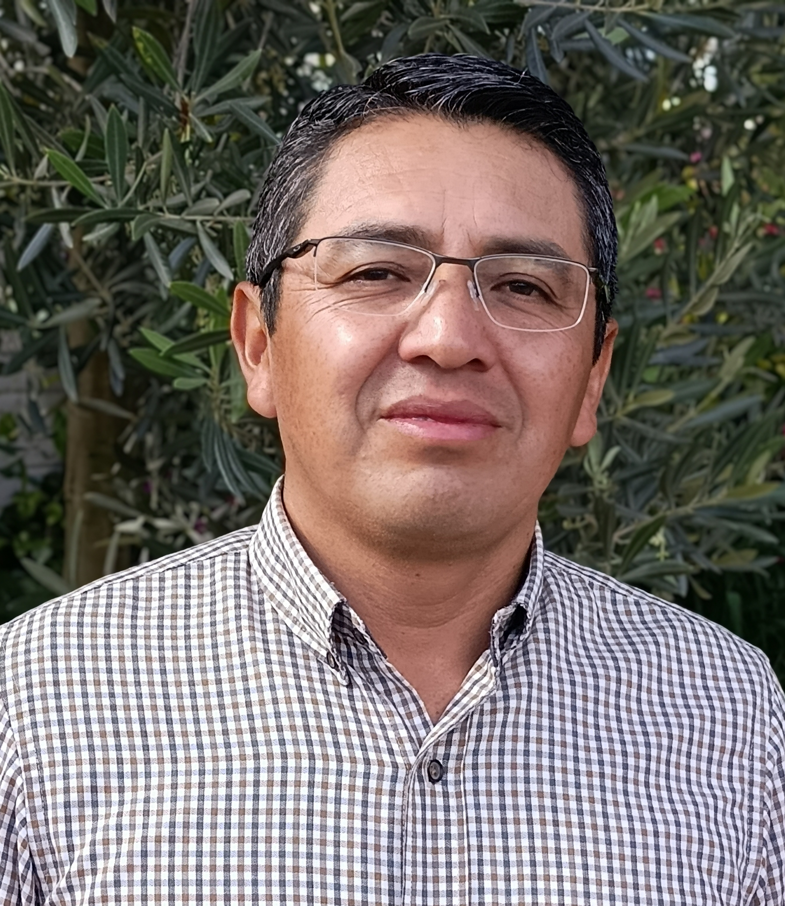 Speaker Ricardo OLA